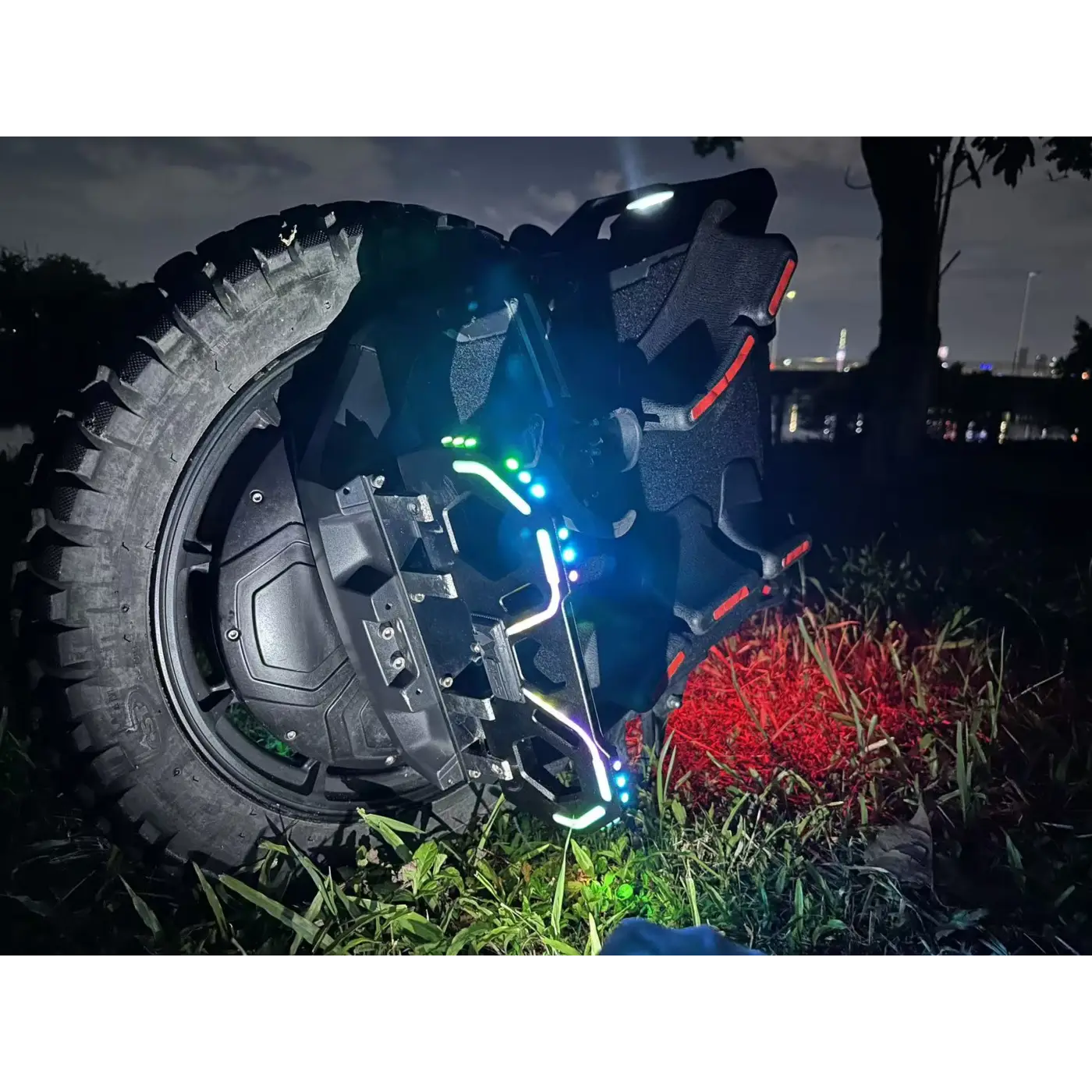 Beidou: CNC-Machined LED Illuminated Pedals